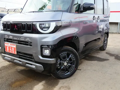 Mitsubishi Delica Mini