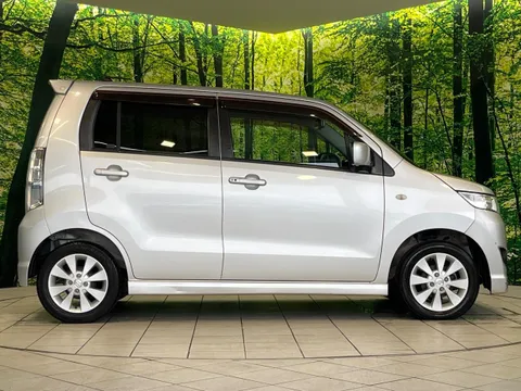 Suzuki Wagon R Stingray