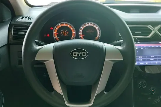 BYD F3