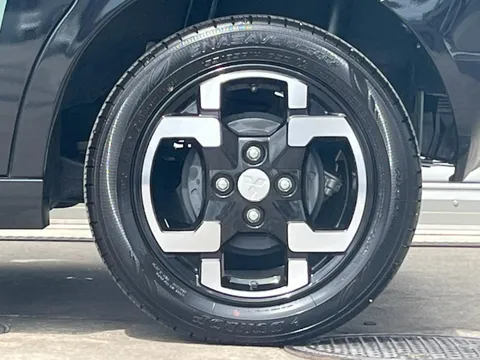 Mitsubishi Delica Mini