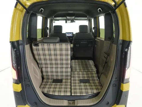 Honda N-BOX Joy