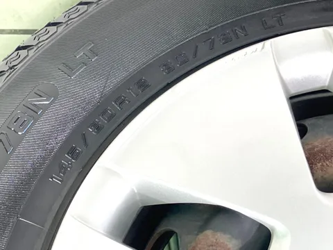 Toyota Pixis Van