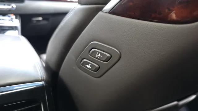 Genesis G90 (EQ900)