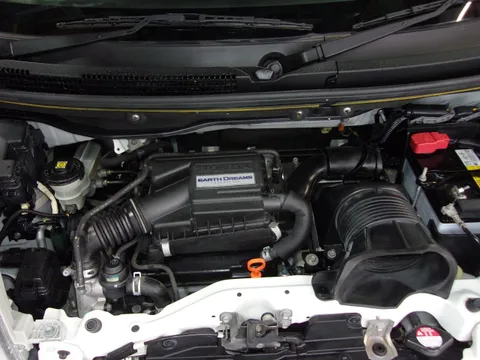 Honda N-BOX Slash