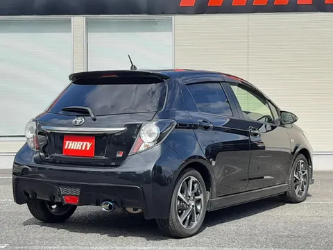 Toyota Yaris (Vitz)
