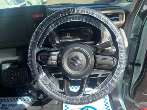 Suzuki Spacia