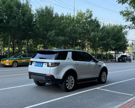Land Rover Discovery Sport