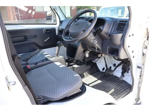 Nissan Clipper Truck