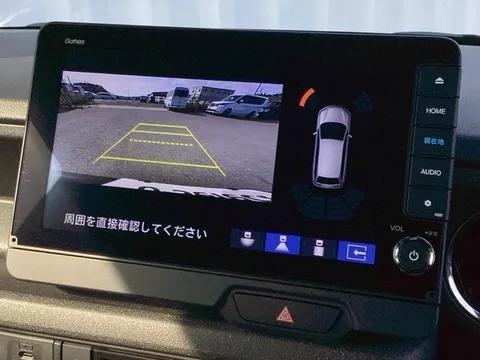 Honda N-BOX Custom