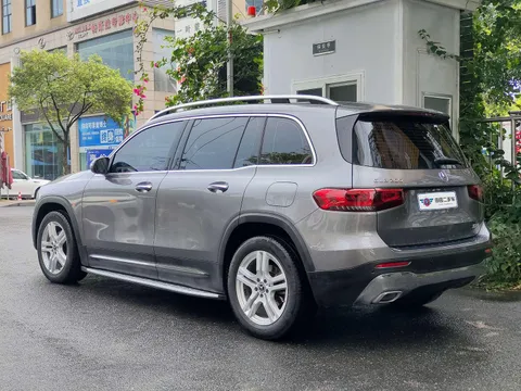 Mercedes-Benz Mercedes-Benz GLB