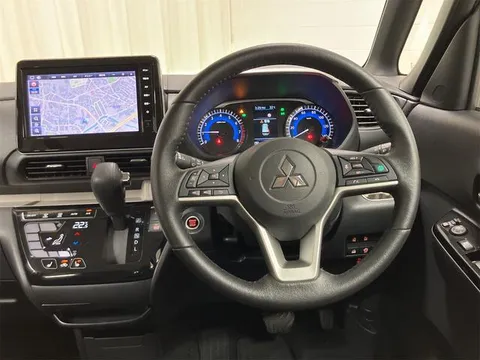 Mitsubishi Delica Mini