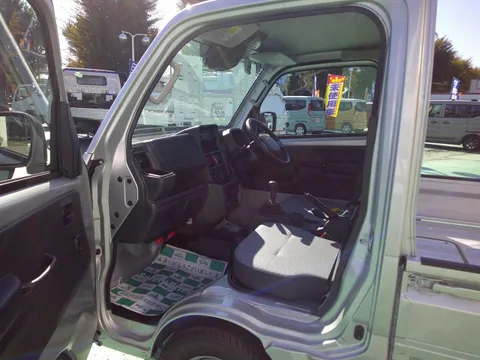 Suzuki Carry Track