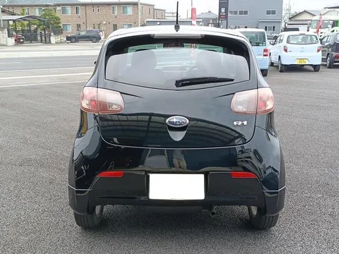 Subaru R1