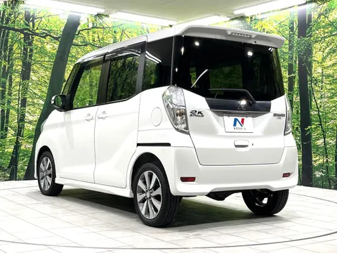 Mitsubishi eK Space Custom