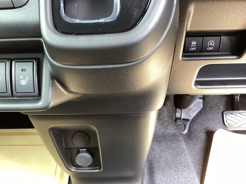 Suzuki Spacia Gear