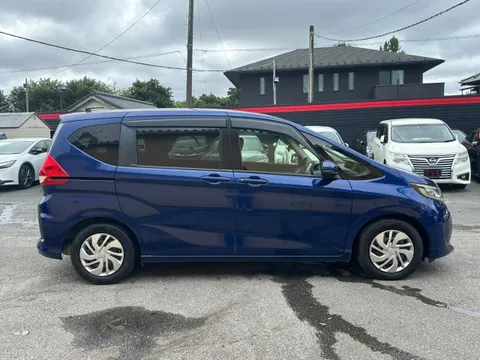 Honda Freed Plus