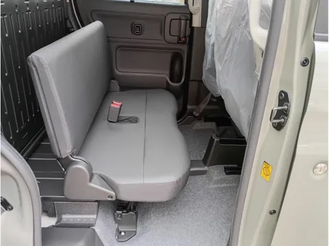 Suzuki Spacia Base