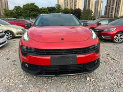 Lynk & Co 02