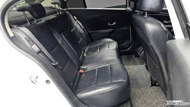 Renault SM3