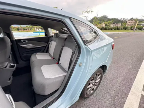 Baojun RC-5
