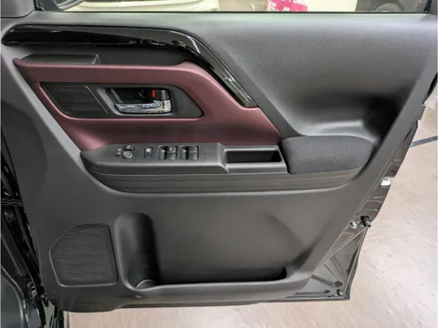 Suzuki Spacia Custom