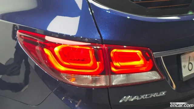 Hyundai Grand Santa Fe (Maxcruz)
