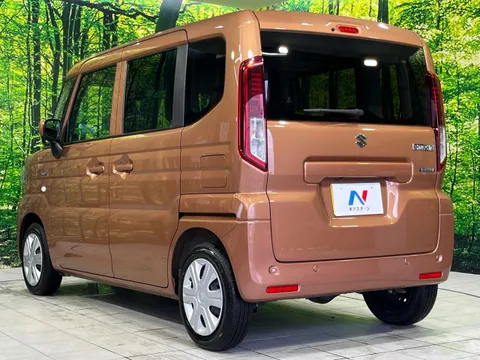Suzuki Spacia