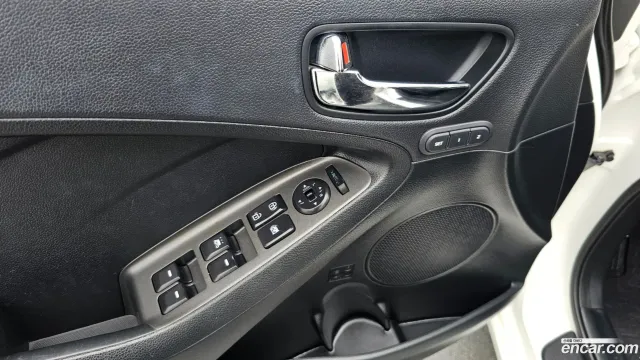 Kia Cerato (K3)