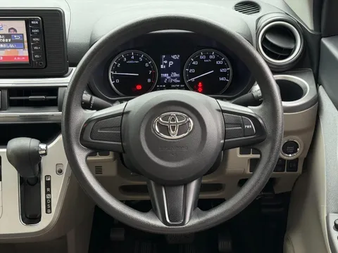 Toyota Pixis Joy