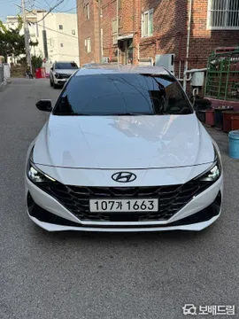 Hyundai Elantra (Avante)