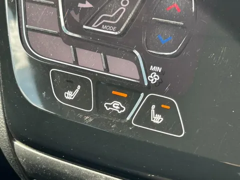 Mitsubishi eK X