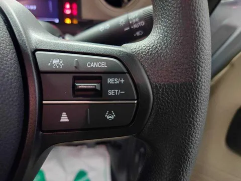 Honda N-BOX Joy