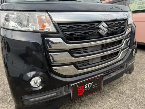 Suzuki Spacia Custom Z