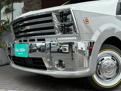 Nissan Vanette