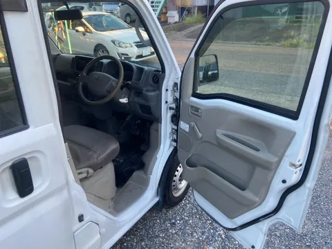 Nissan Clipper