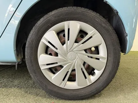 Daihatsu Mira Tocot