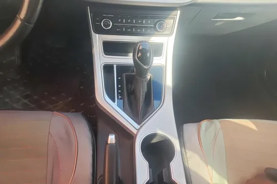 Geely Vision