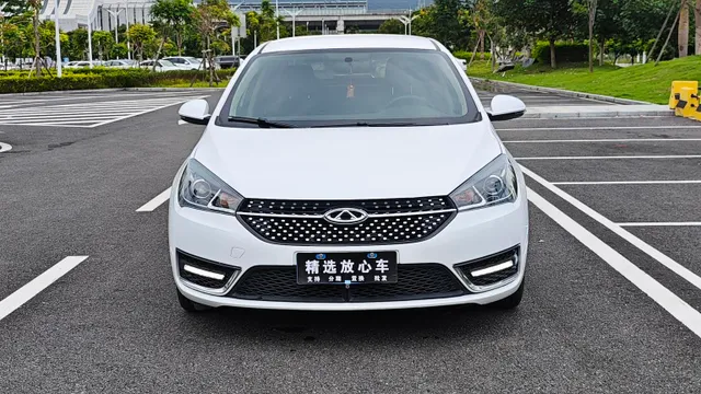 Chery Arrizo 5