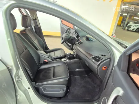 Renault SM3