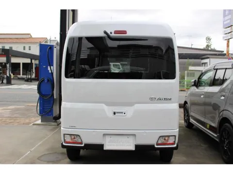 Daihatsu Atrai