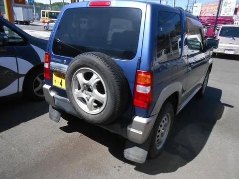 Mitsubishi Pajero Mini