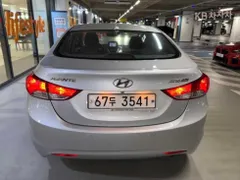 Hyundai Elantra (Avante)