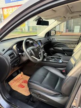 Gac GS8