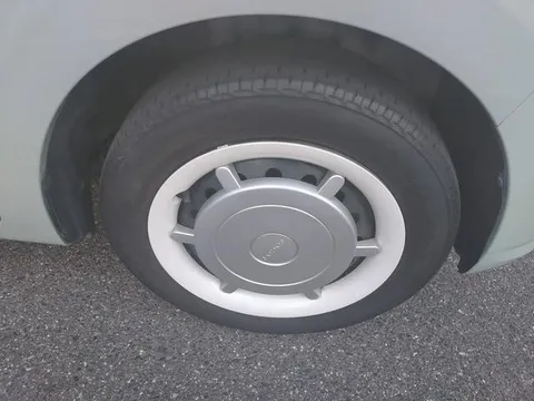 Daihatsu Mira Tocot