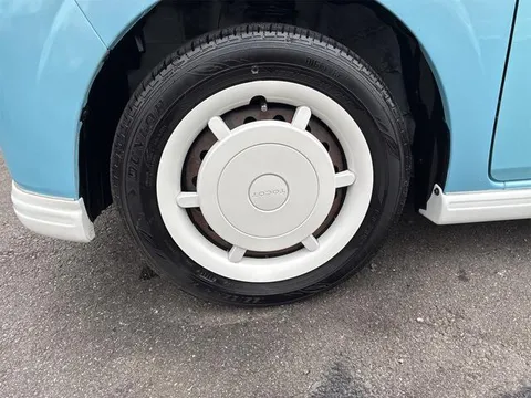 Daihatsu Mira Tocot