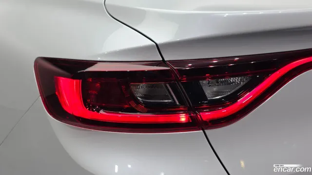 Renault XM3
