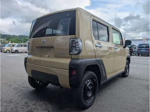 Daihatsu Taft
