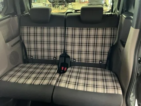 Honda N-BOX Joy