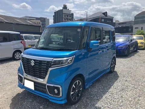 Suzuki Spacia Custom