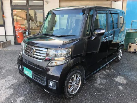Honda N-BOX Plus Custom